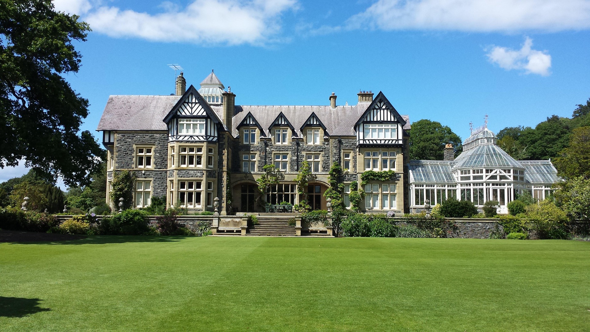 Country house wedding venue on the Wirral